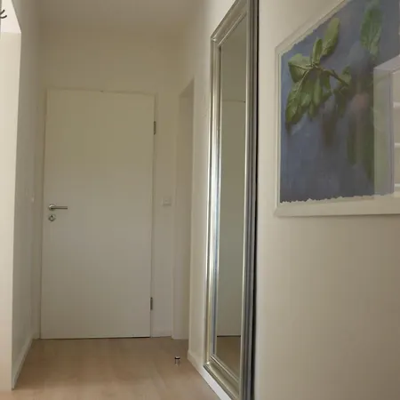 Schoenes-wohnen-am-suedstrand-fewo-6 Apartmán *