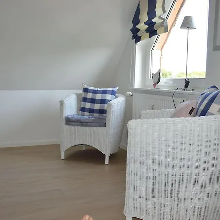 Schoenes-wohnen-am-suedstrand-fewo-6 Apartmán *