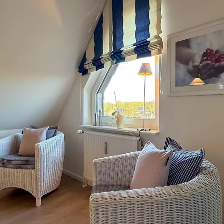 Schönes Wohnen Am Südstrand 6 *