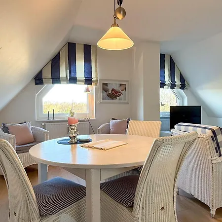 Apartment Schönes Wohnen Am Südstrand 6
